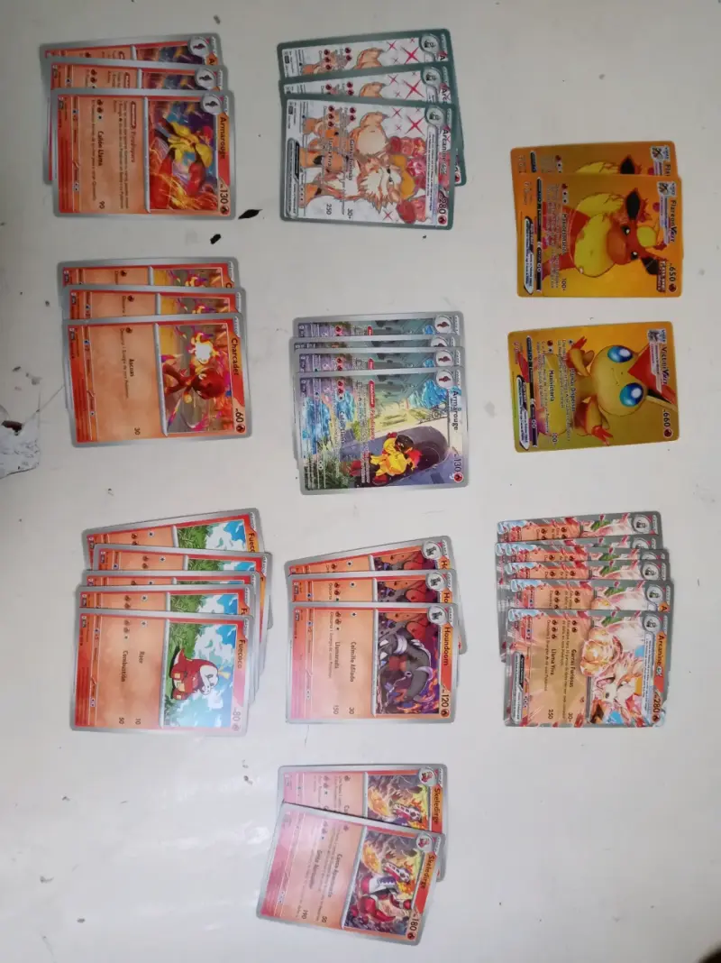 Colección cartas Pokémon variadas - 1