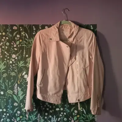 Chaqueta biker rosa palo mujer marca JSSIMO - miniatura 1