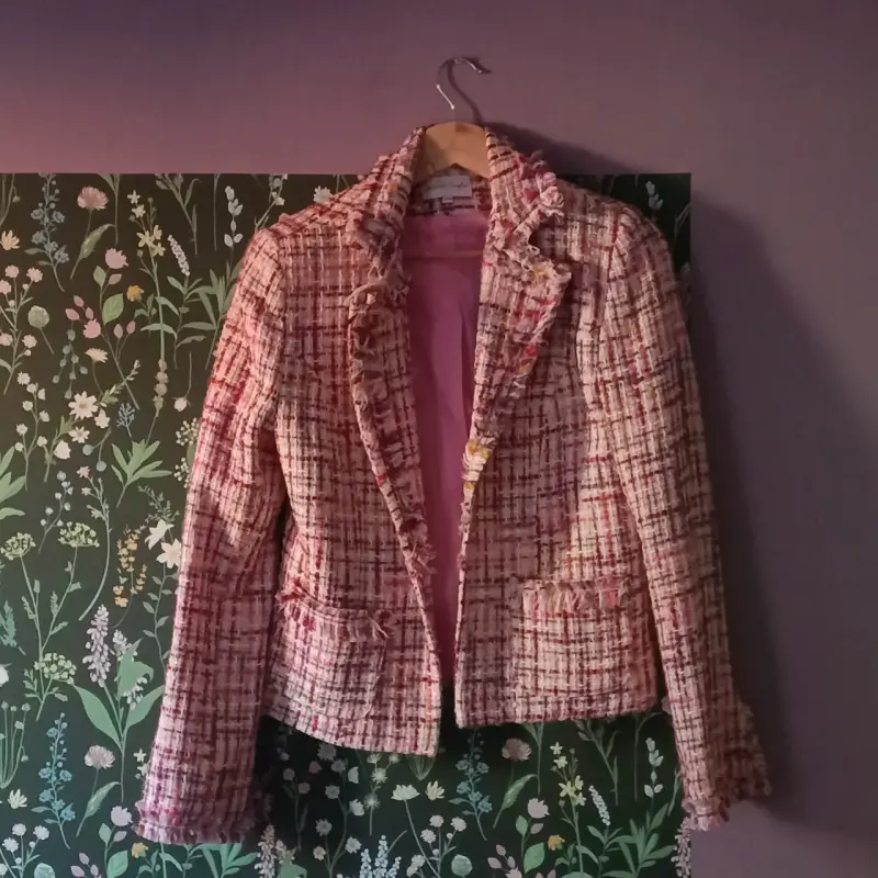 Blazer de tweed rosada marca Jennifer Taylor - 1