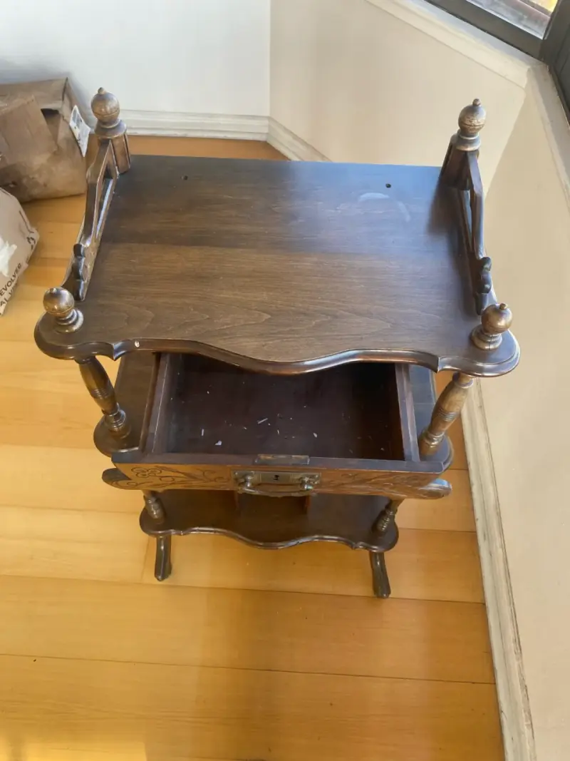 Mesa auxiliar de madera vintage - 3