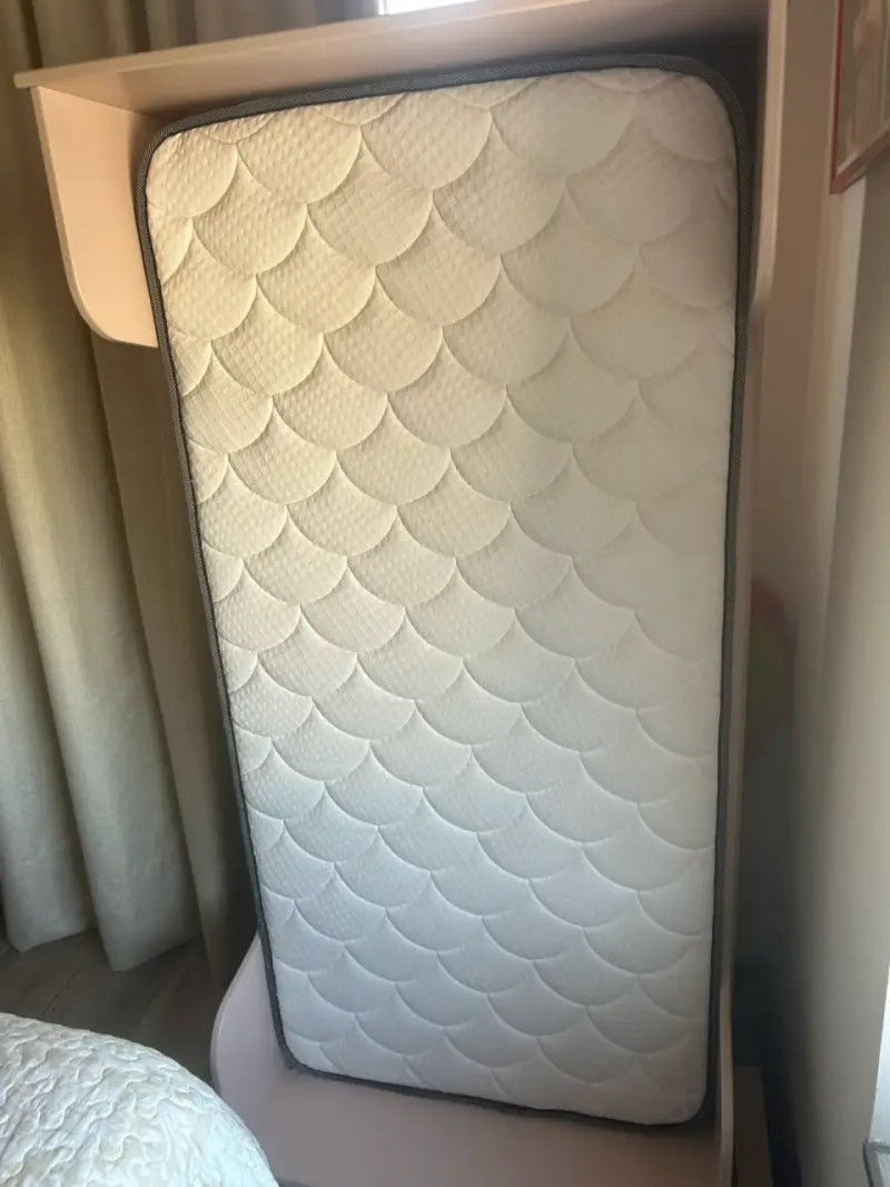 Cama transición rodada