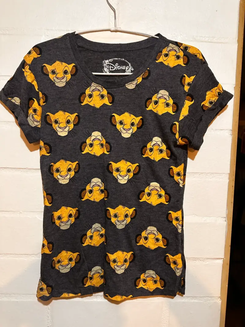 Polera gris Lion King Disney - 2