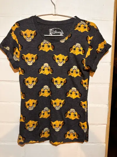 Polera gris Lion King Disney - miniatura 2