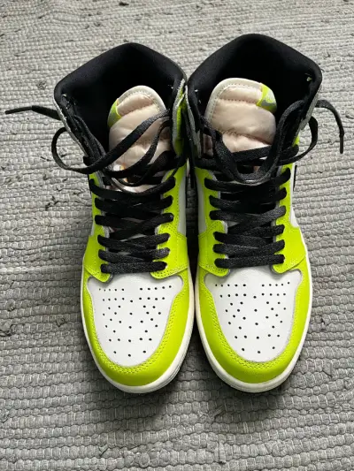 Zapatillas  verde y blanco - miniatura 2