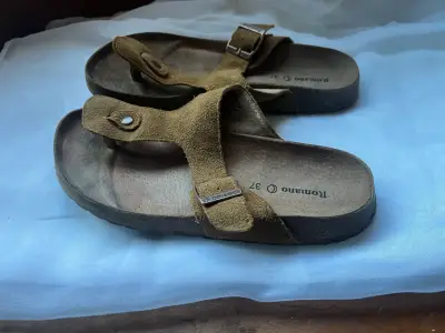 Sandalias planas marrones Romana - miniatura 1