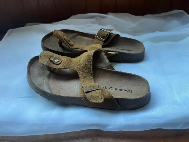 Sandalias planas marrones Romana - 2