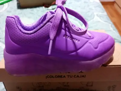Zapatillas deportivas moradas - miniatura 2