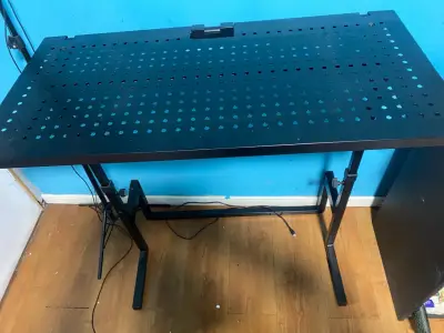 Mesa de trabajo ajustable negra - miniatura 1