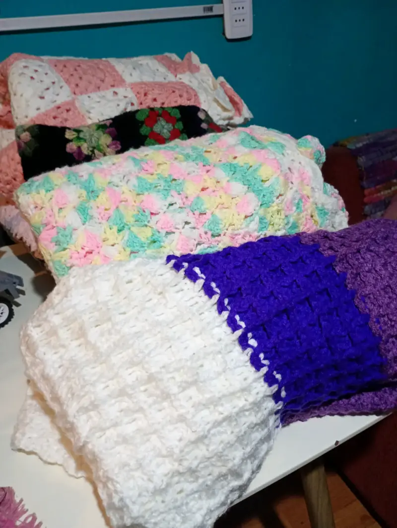 Mantas crochet coloridas