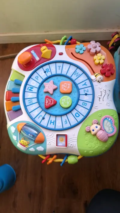 Mesa de actividades infantil - miniatura 4