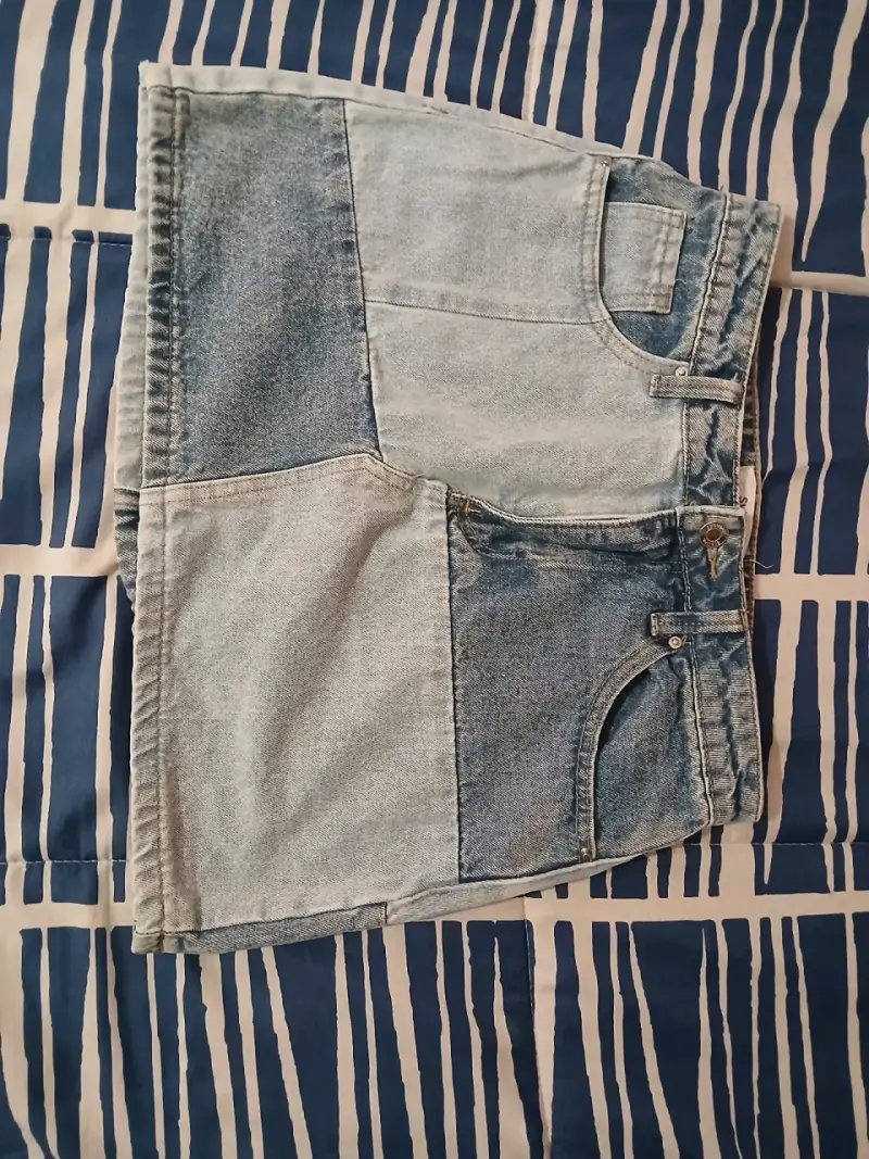 ropa de mujer y juguetes - 4
