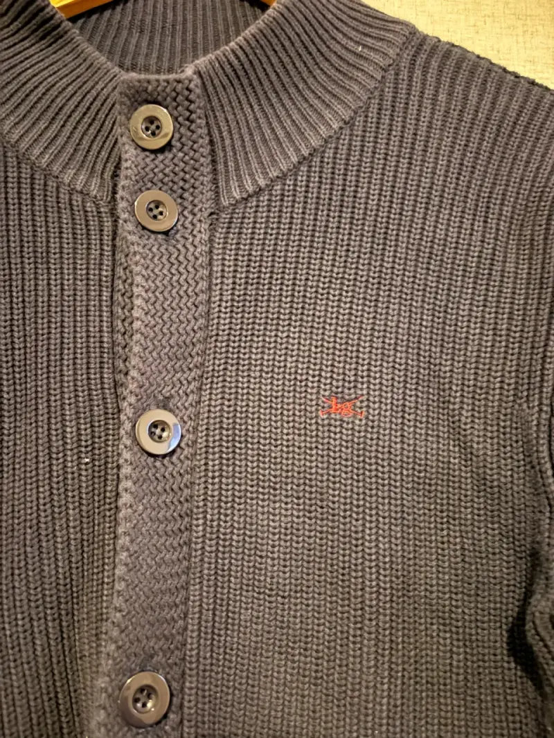 Sweater de lana azul marino - 2