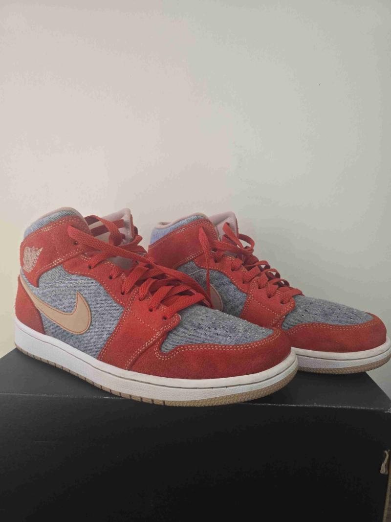 Jordan 1 Mid Denim Rojo