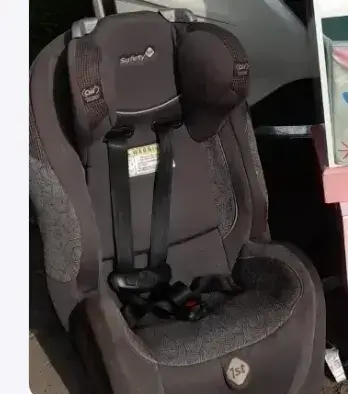 Silla para auto Safety 1st negra