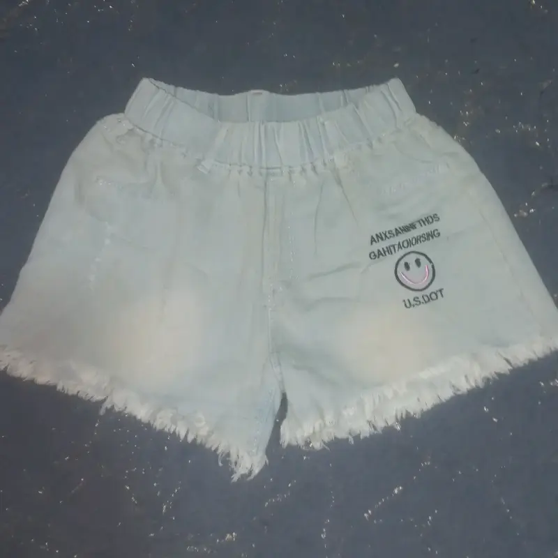 Shorts de mezclilla azul de niña - 2
