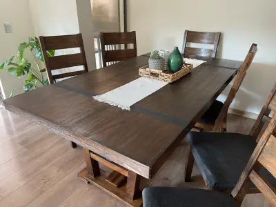 Comedor Ashley con seis sillas - miniatura 3