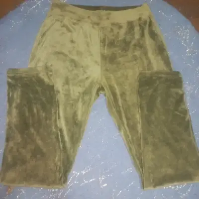 Conjunto de terciopelo verde - miniatura 1