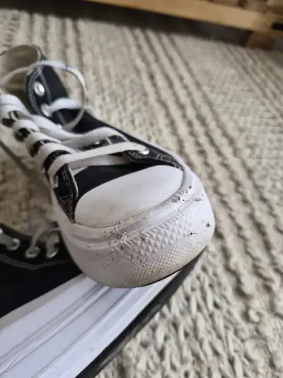Zapatillas Converse negras clásicas - miniatura 4