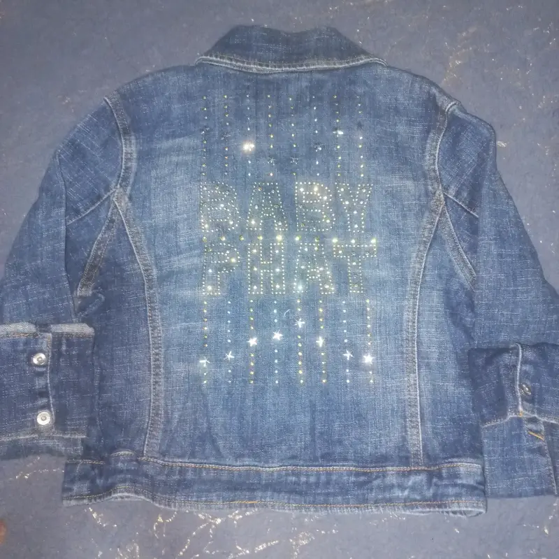 Chaqueta de mezclilla con tachas - 2