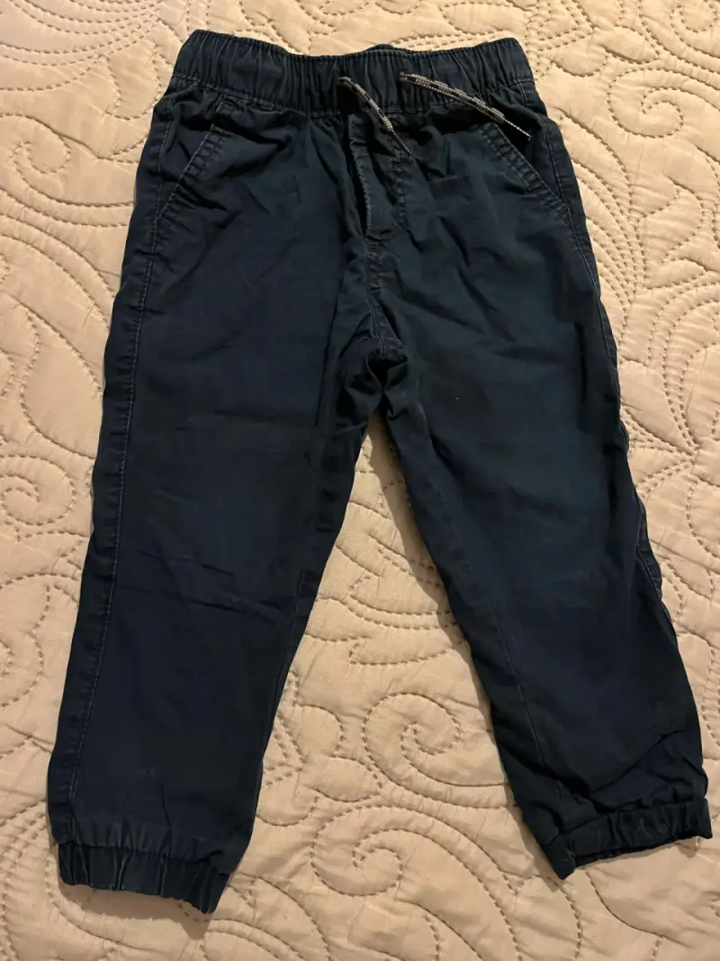 Pantalones azul oscuro para niño GAP