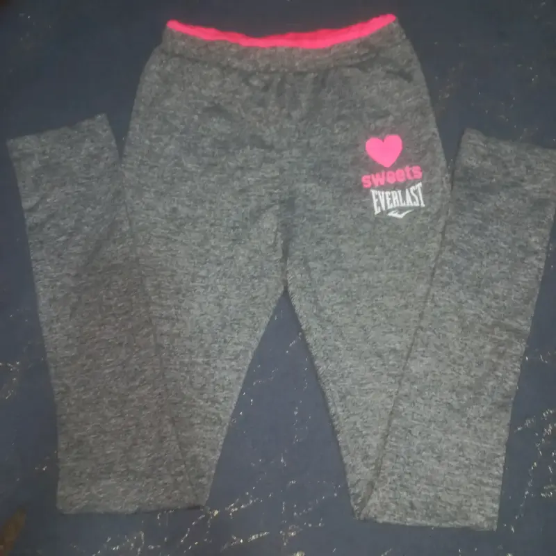Pantalones deportivos Everlast gris