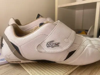 Zapatillas deportivas Lacoste blancas - miniatura 3