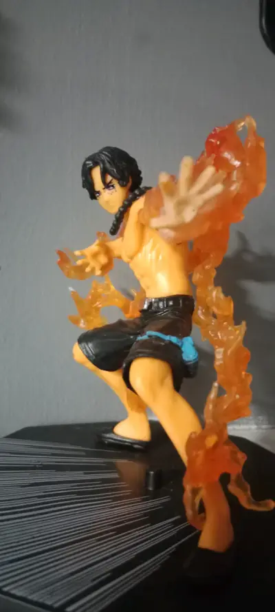 Figura one piece asce - miniatura 1