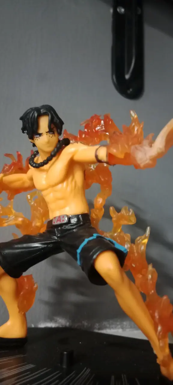 Figura one piece asce - 2