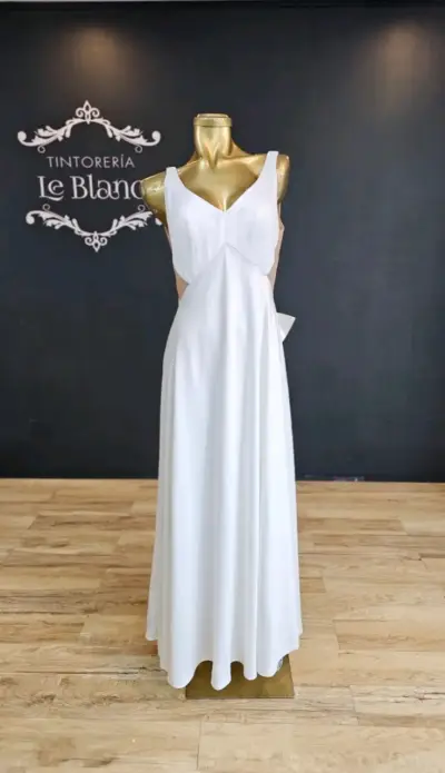 Vestido largo blanco elegante - miniatura 1