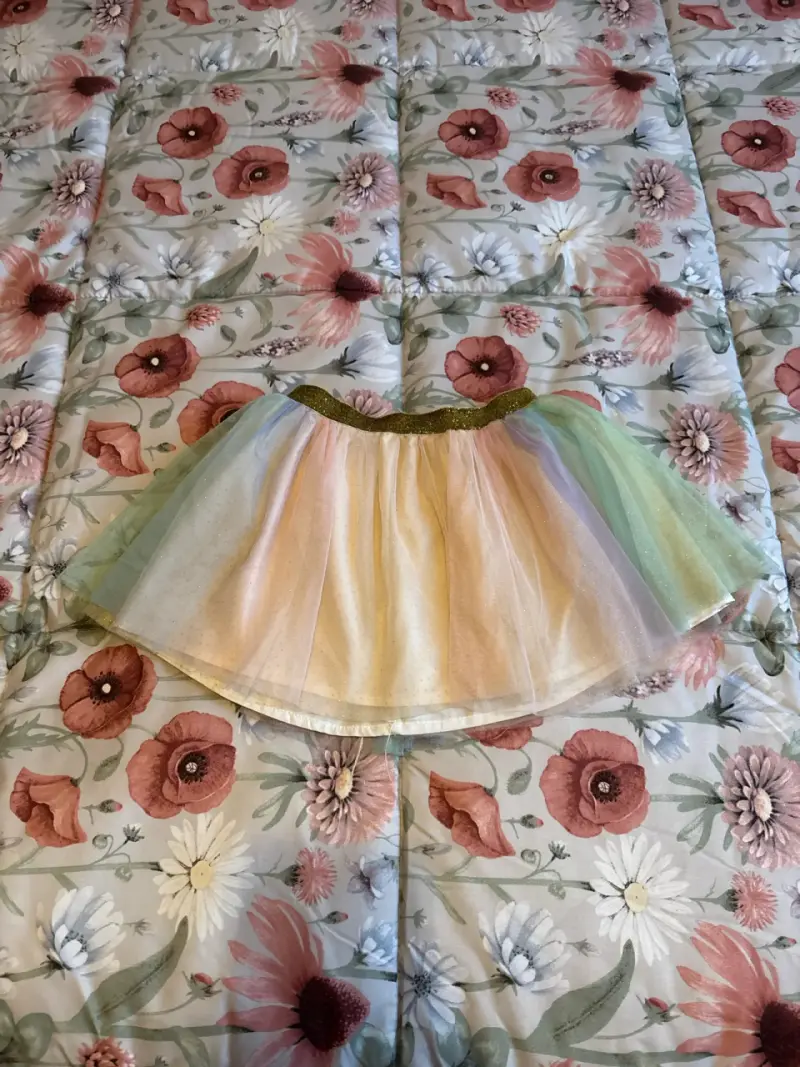 Tutu arcoíris para niña