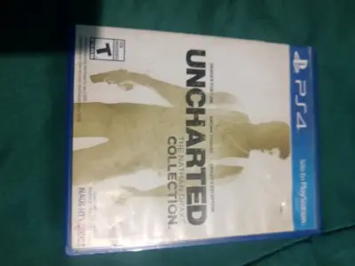 Minecraft y Uncharted PS4 Edition - miniatura 2