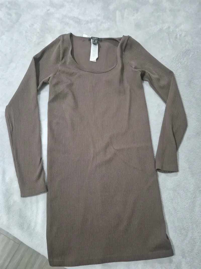 Vestido hermoso marrón Forever 21 - 3