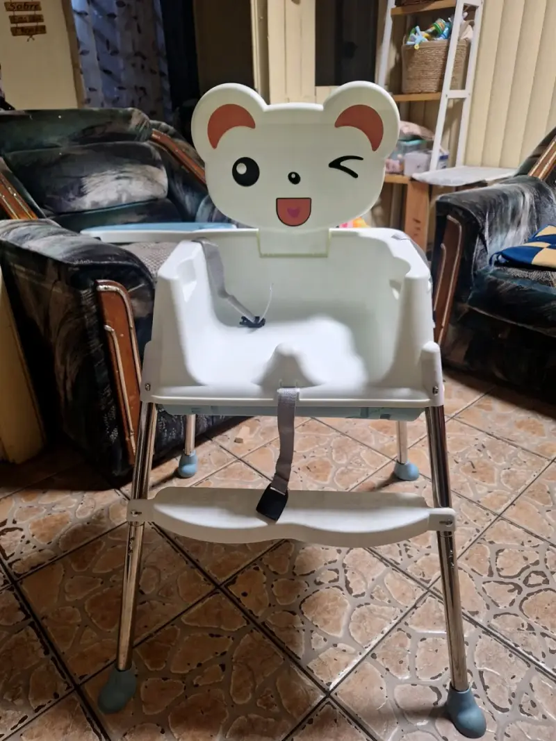 Silla alta de bebé con diseño de oso - 1