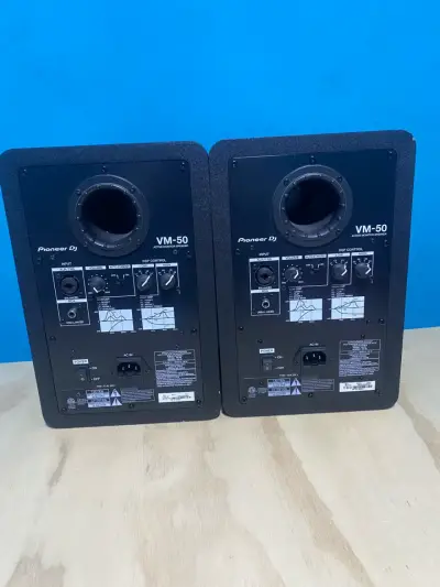 Parlantes Pioneer DJ negros - miniatura 2