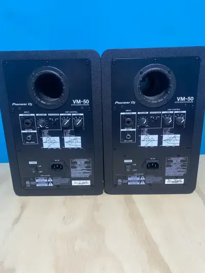 Parlantes Pioneer DJ negros - miniatura 3