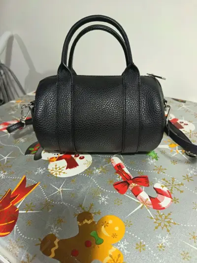 Bolso negro pequeño - miniatura 1