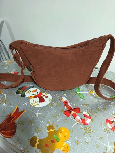 Bolso negro pequeño - miniatura 3