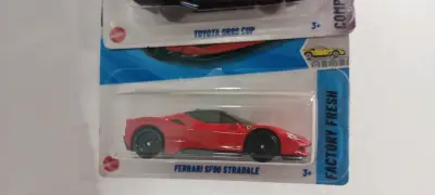 Set de autos Hot Wheels coleccionables - miniatura 2