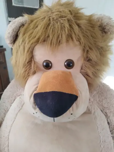Peluche gigante de león - miniatura 4