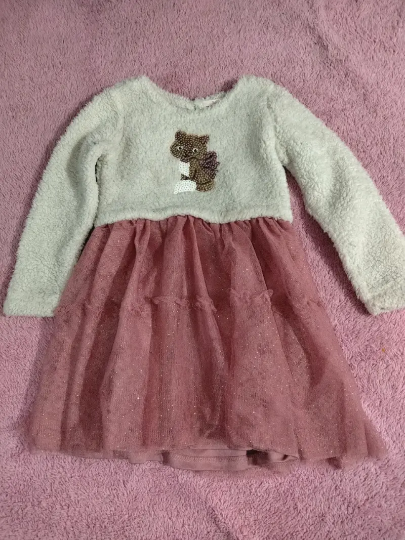 Zapatos y ropa de bebé - 6