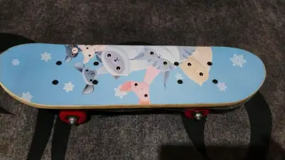 Patineta infantil con gatos - miniatura 1