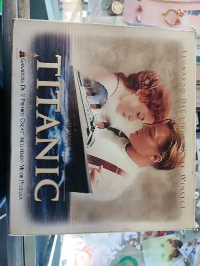Película Titanic Edición Coleccionista - miniatura 1