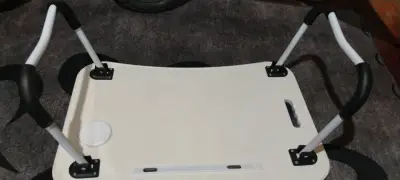 Mesa portátil infantil - miniatura 3