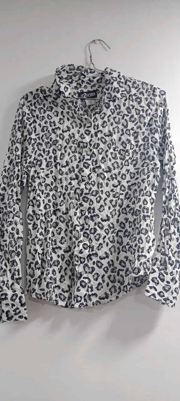 Blusa estampada blanco y negro - 2