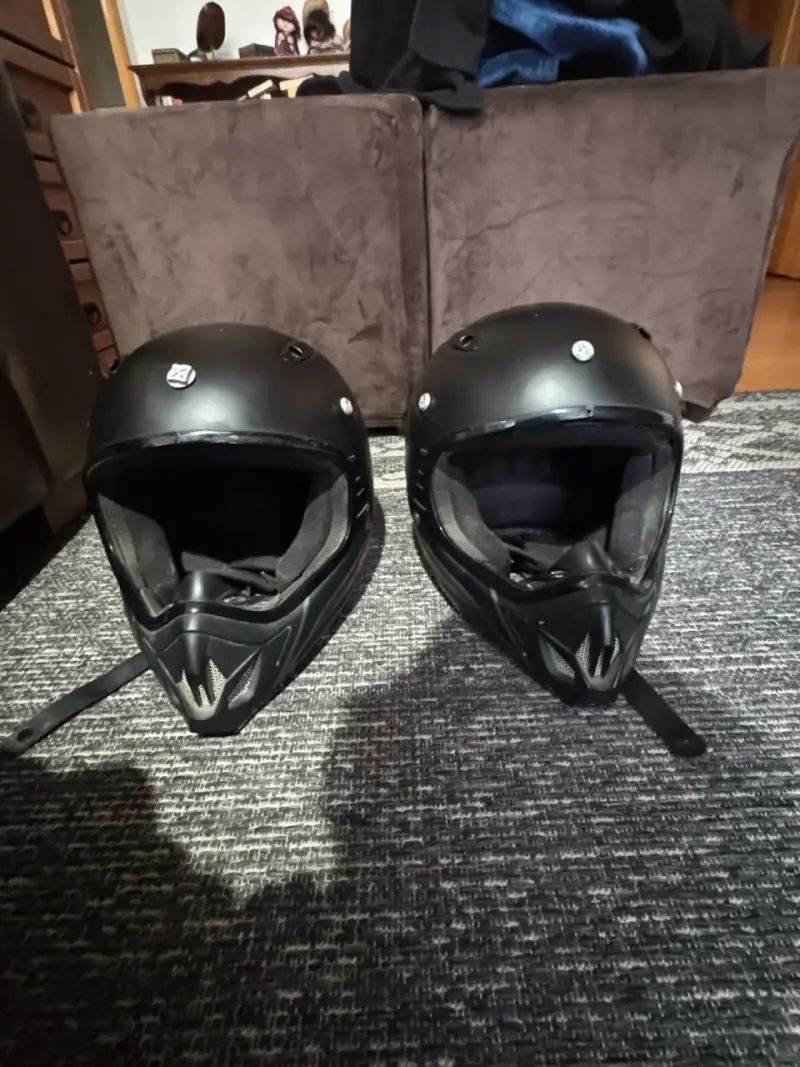 Casco Moto / ATV Polaris Demon M-2010 Original – T - 6