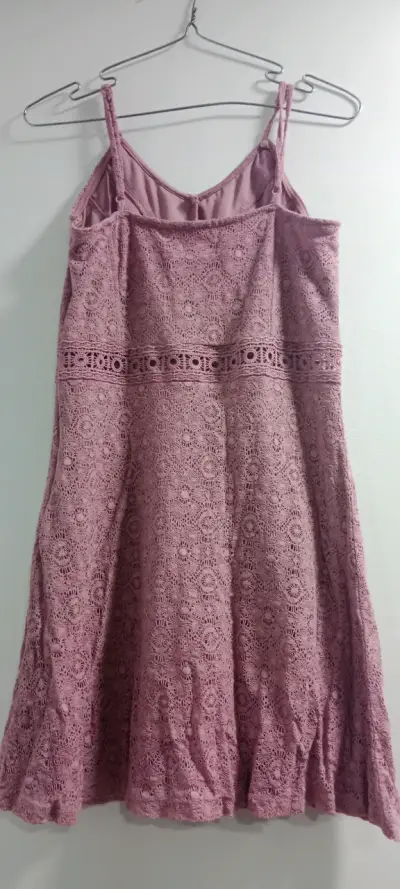 Vestido morado tejido crochet - miniatura 2