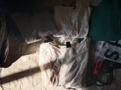 Lote de pantalones y poleras - miniatura 3