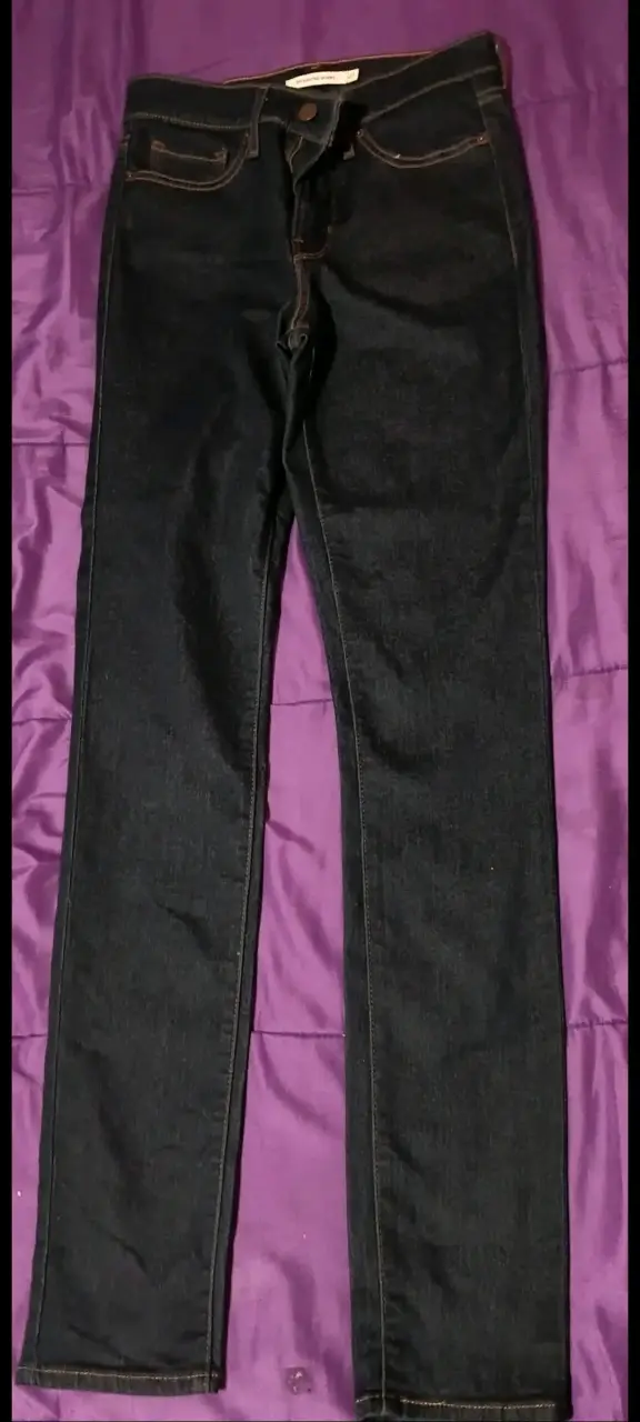 Jeans oscuros de hombre - 2