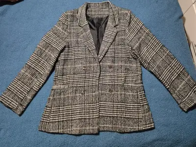 Blazer a cuadros blanco y negro - miniatura 2