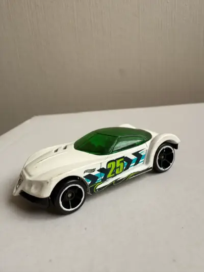 Auto de juguete Hot Wheels - miniatura 1